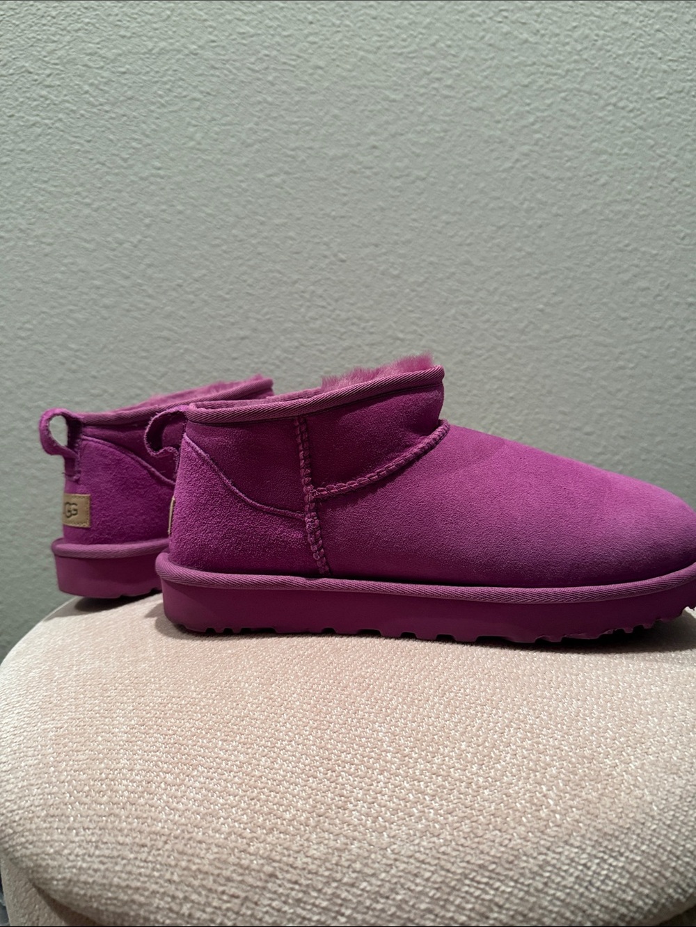 UGG women Magenta Suede Shearling Booties size 9 - Picture 6 of 8